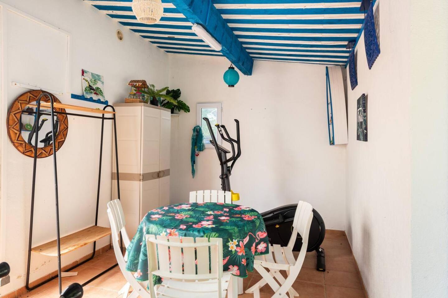Chambre Et Table D'Hotes Villa Pomponette Нан-ле-Пен Екстериор снимка